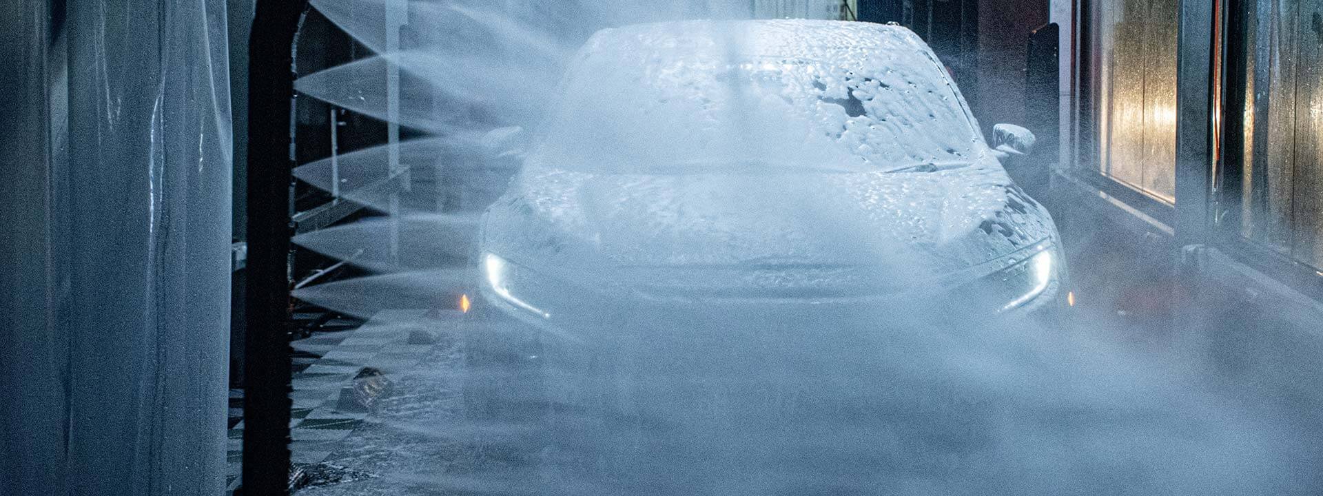 Auto waschen im Winter? So geht's richtig